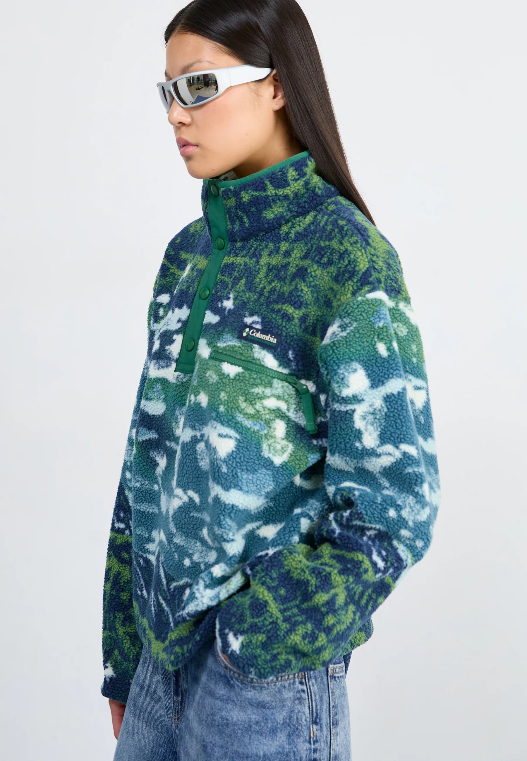 HELVETIA™ II PRINTED CROPPED HALF SNAP