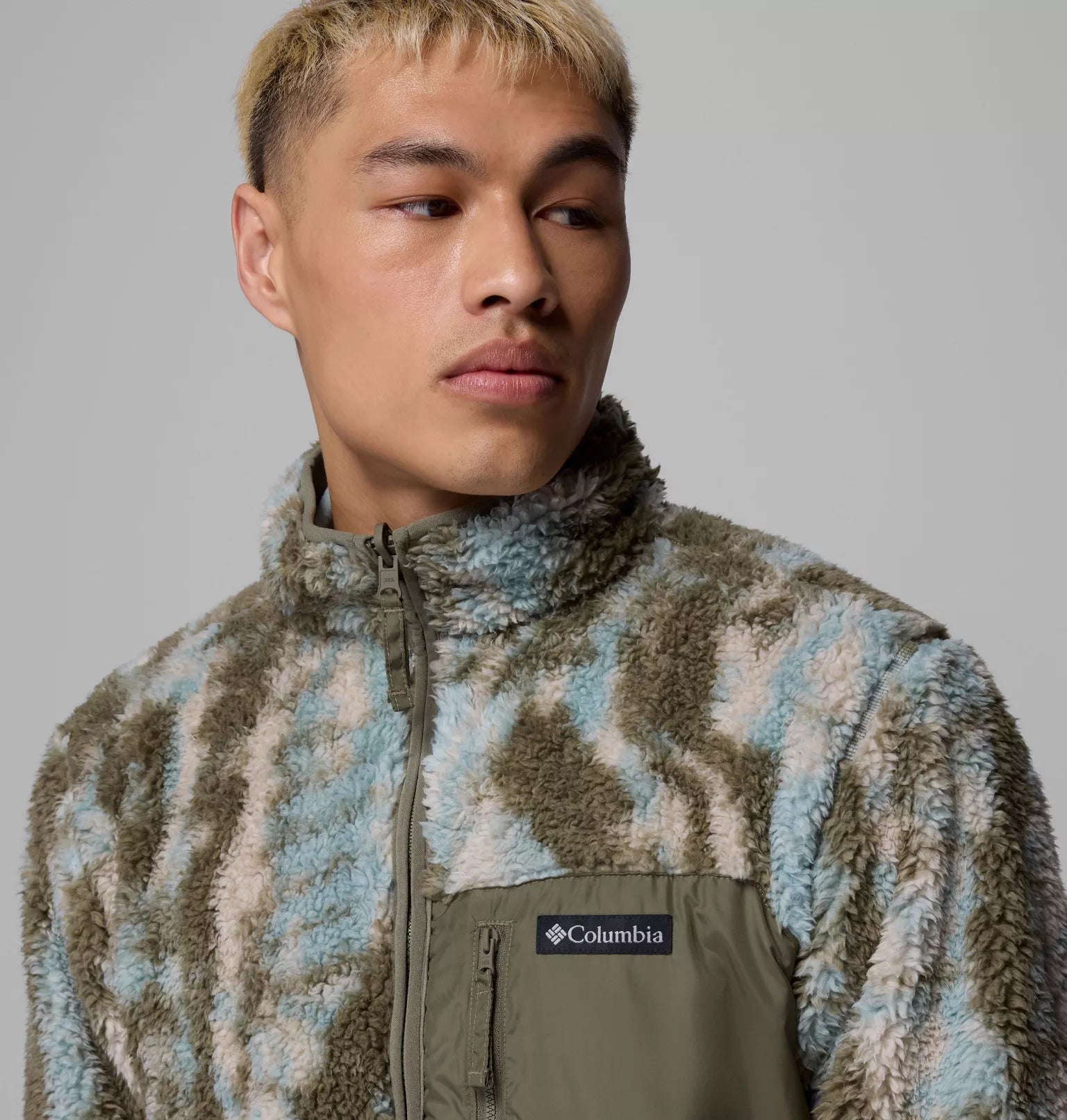 WINTER PASS™ REVERSIBLE FLEECE