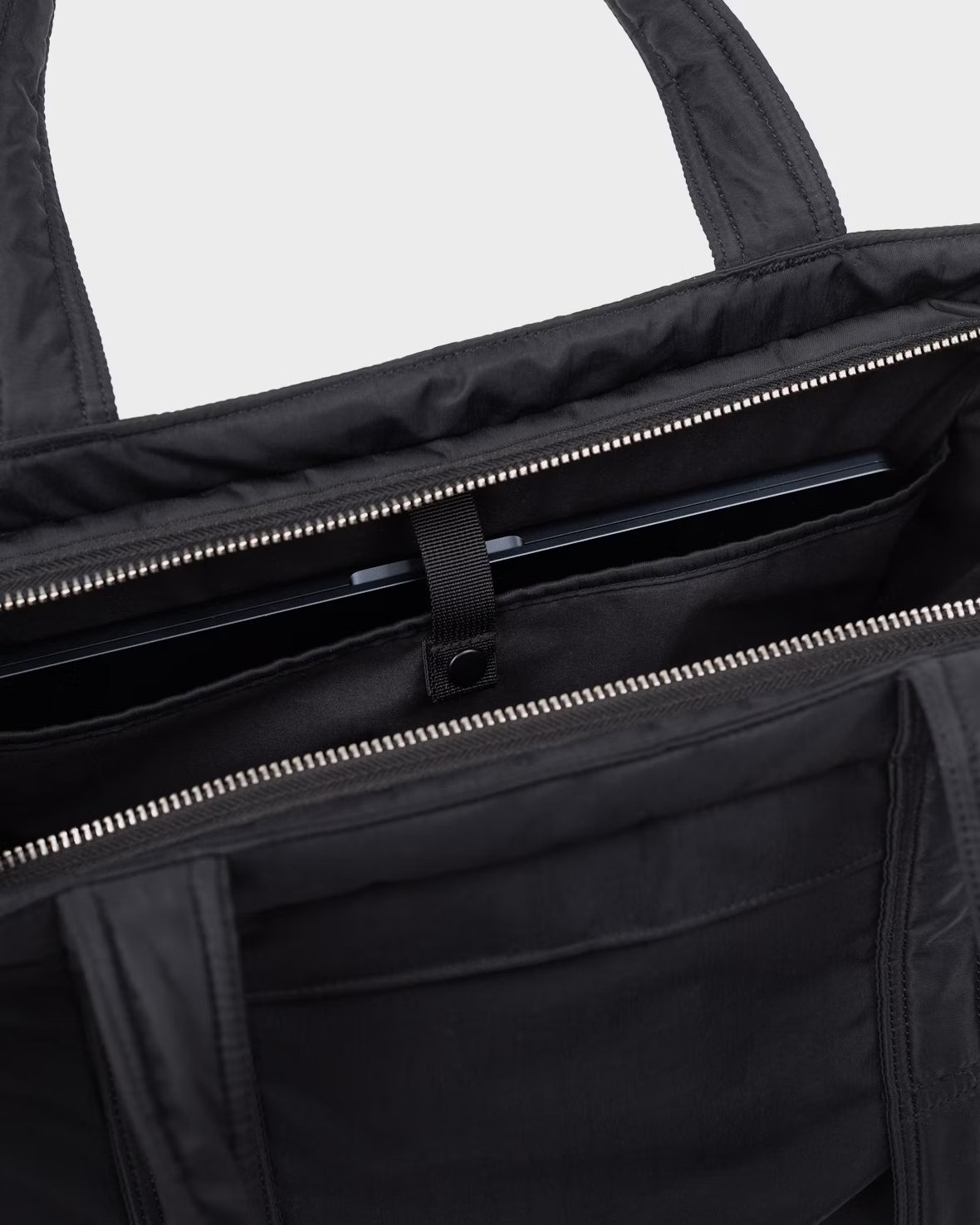 CURVE TOTE BAG
