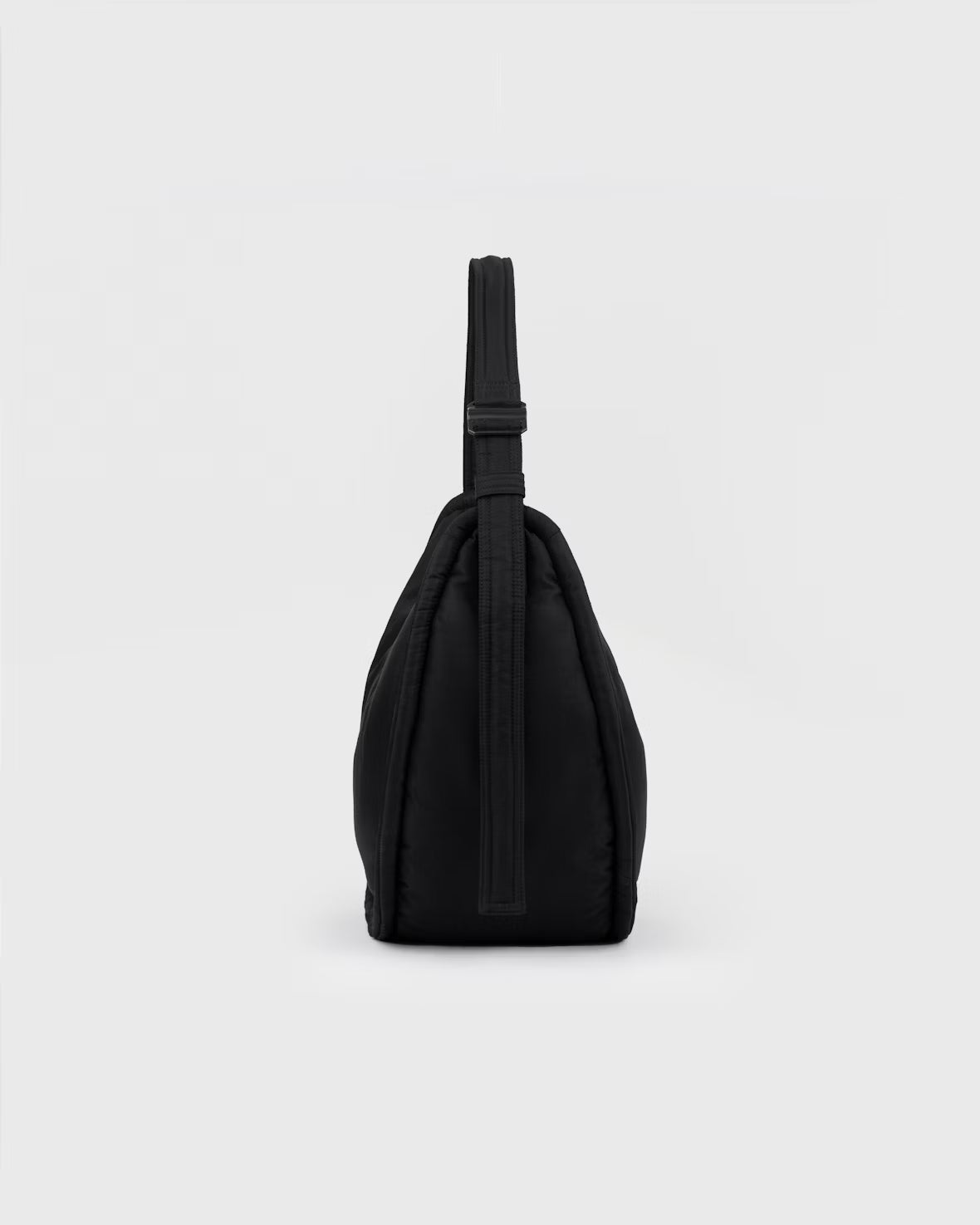 CURVE CROSSBODY ROUND L