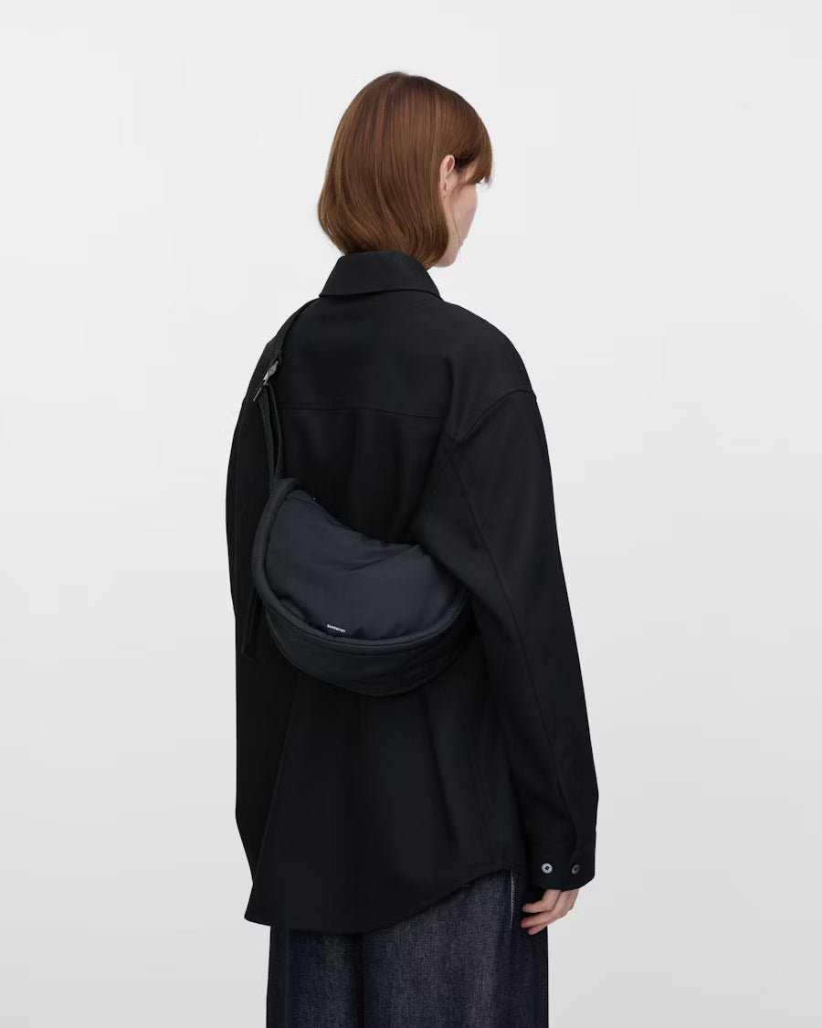 CURVE CROSSBODY ROUND S