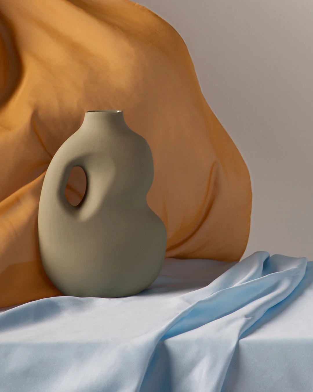 Aura Vase 2 - Sage